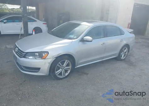 2014 Volkswagen Passat 1.8T Se from USA, damaged, VIN 1VWBT7A31EC086519